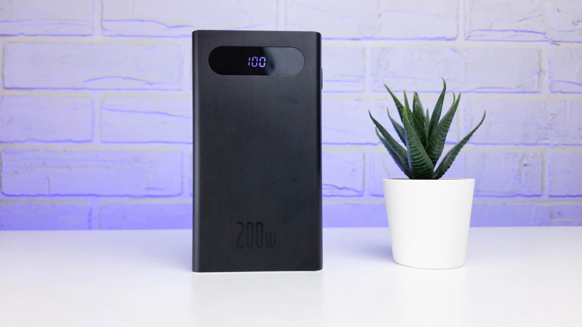 Терниста історія повербанків